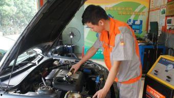 国产车被砸后续视频,真相大白，网友热议