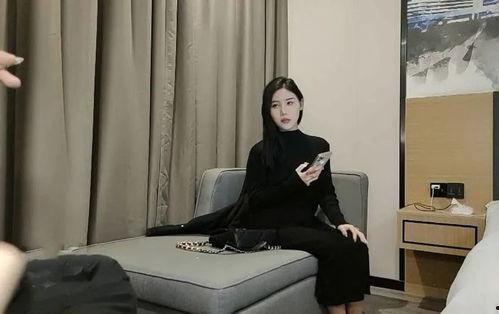 国产的探花视频在线观看,在线观看，尽享视听盛宴